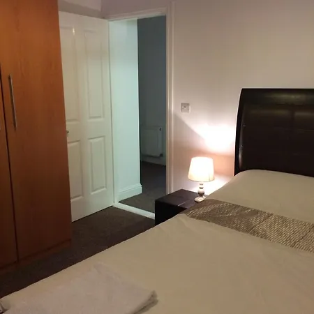39 Camden Wharf * קורק