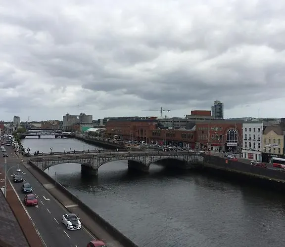 39 Camden Wharf Апартаменты